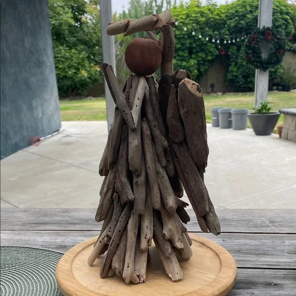Driftwood Angel Sculpture - Natural Tones - Picture 3 of 8